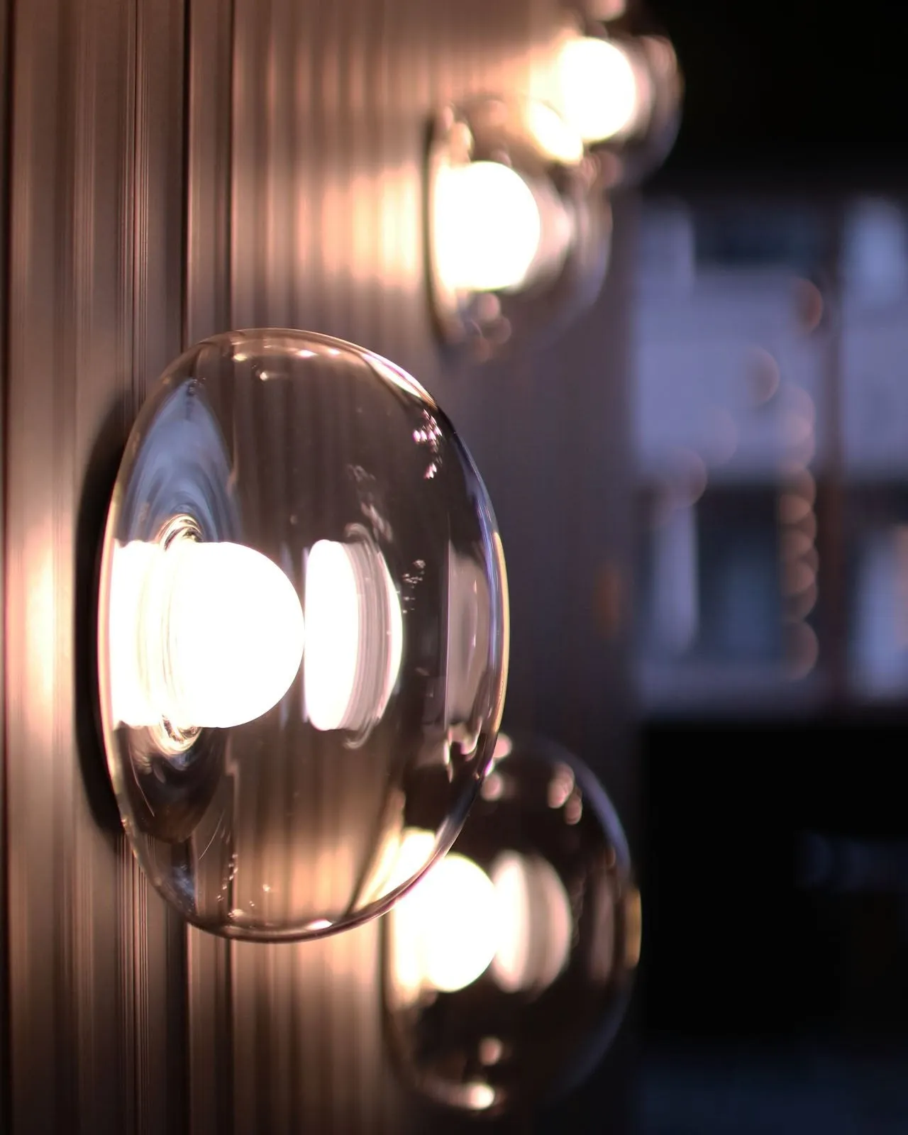 Curved Hand-Blown Bubble Wall/Ceiling Light | Dew Drops