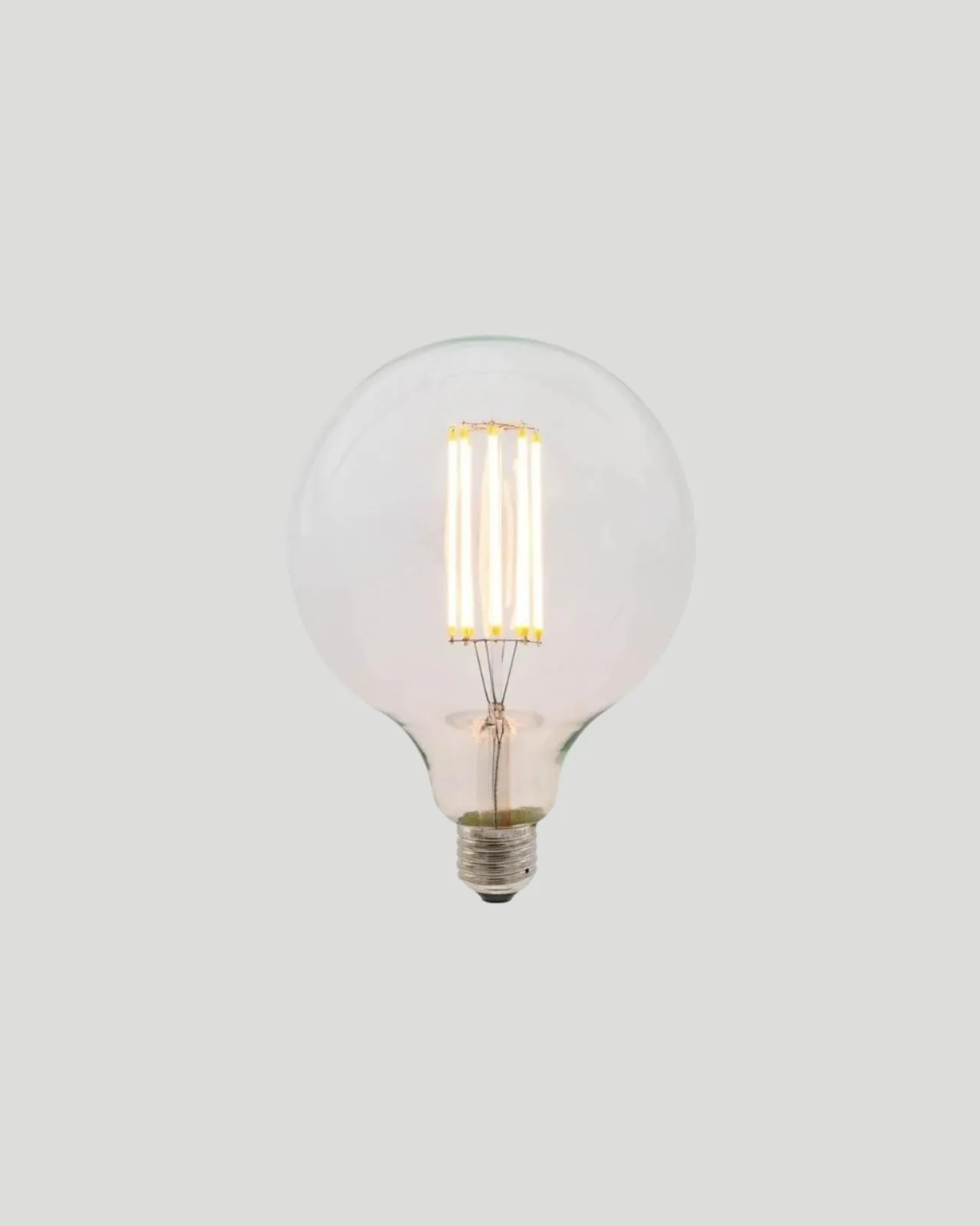 Dimmable E27 LED | G125 | 8W | 2200K