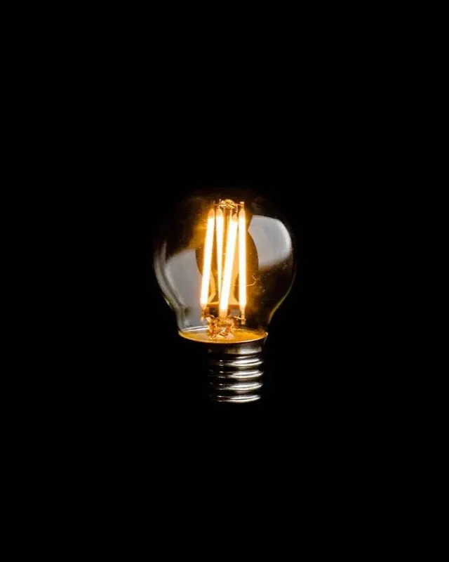 Dimmable E27 LED | G45 | 3W | 2200K