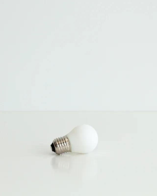 Dimmable E27 LED | G45 | 4W | 3000K