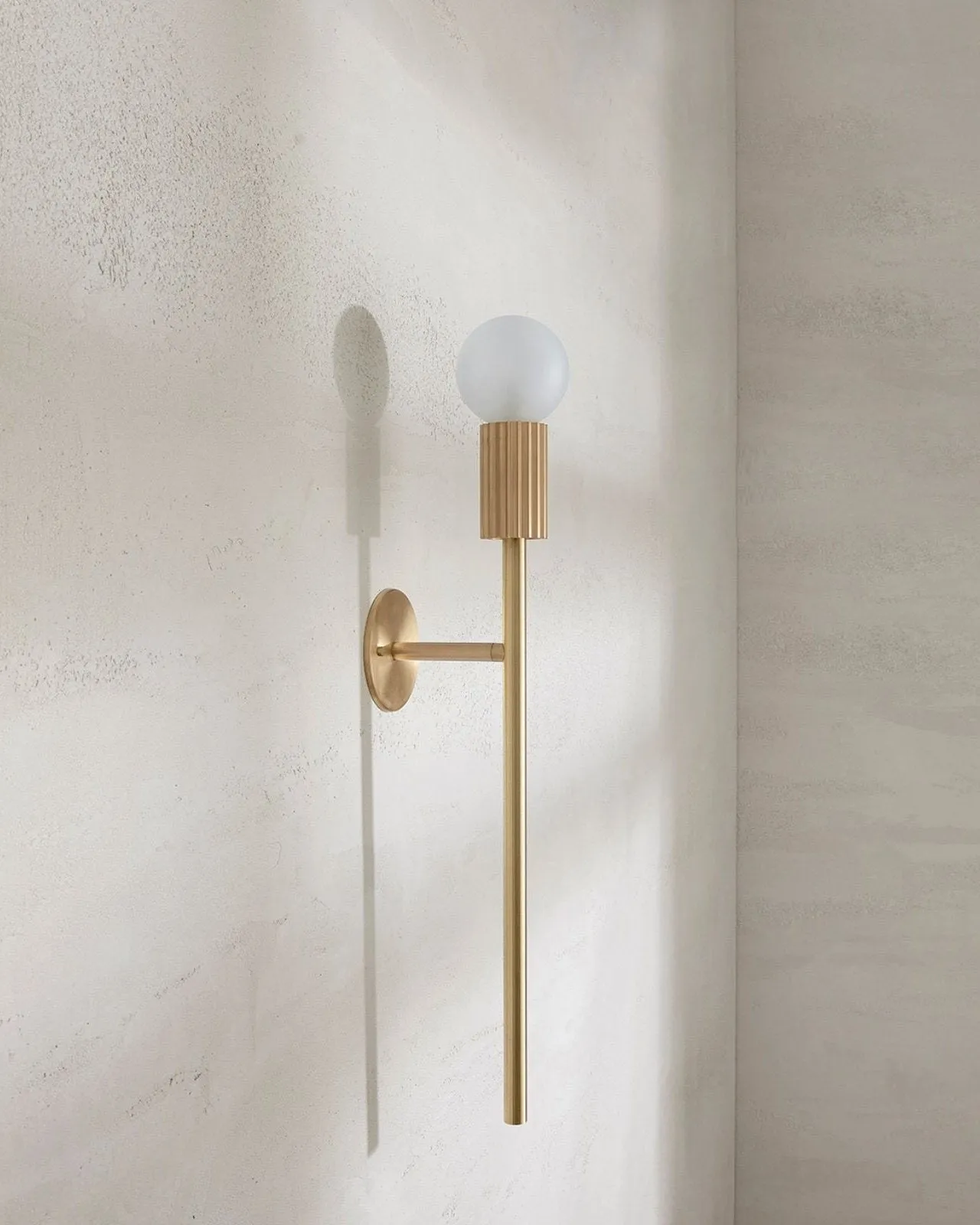 Fluted Brass Wall Light | Attalos