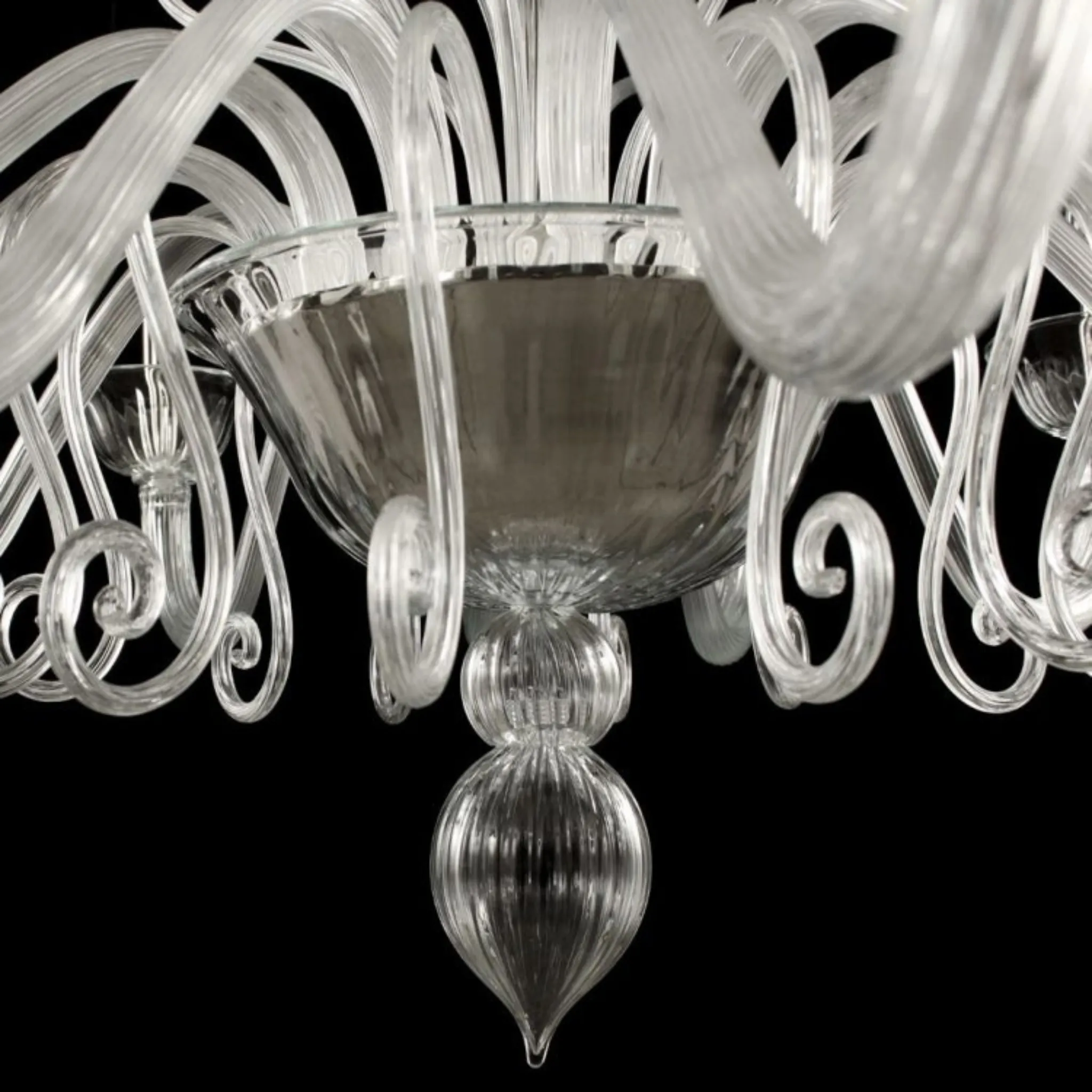 Hand Blown Art Deco Clear Murano Glass Chandelier With Swirls