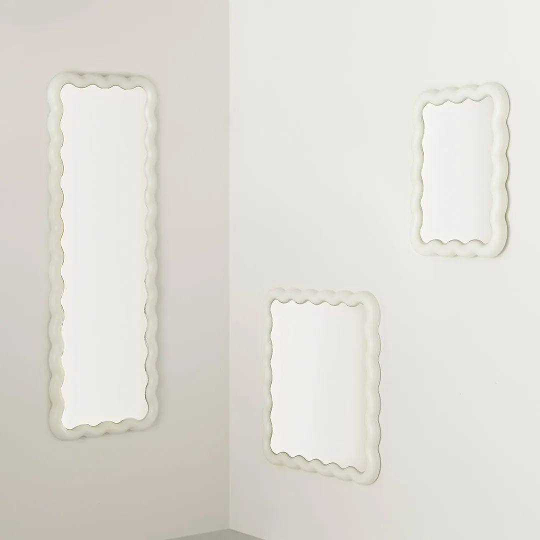 Illu Mirror