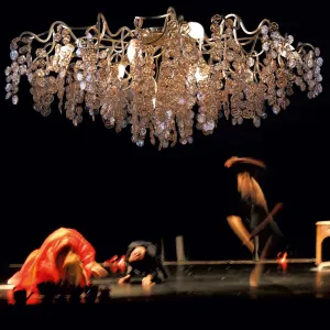 Soffitto Glass Ceiling Chandelier | Opera Prima | Stil Lux