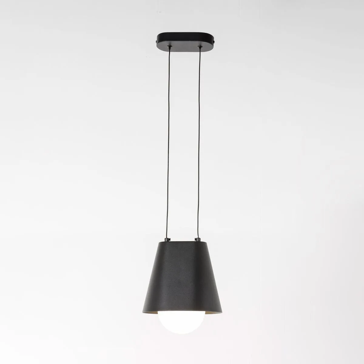 SONETTE PENDANT LIGHT WITH YOSH GLASS