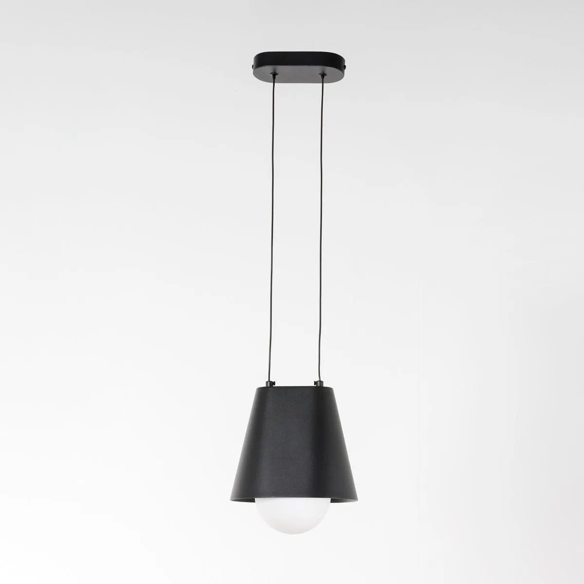 SONETTE PENDANT LIGHT WITH YOSH GLASS