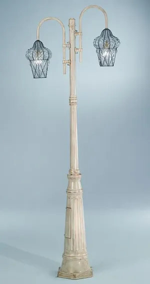 Tall Garden Lamppost With Murano Baloton Diffuser