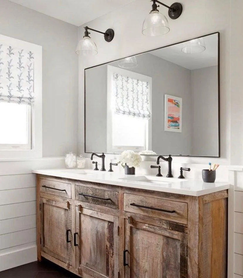 Thetford (Clear) | Adjustable Arm Sconce
