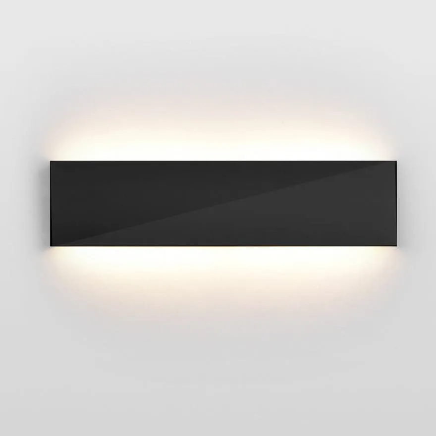 VIKKI 480 LED WALL LIGHT