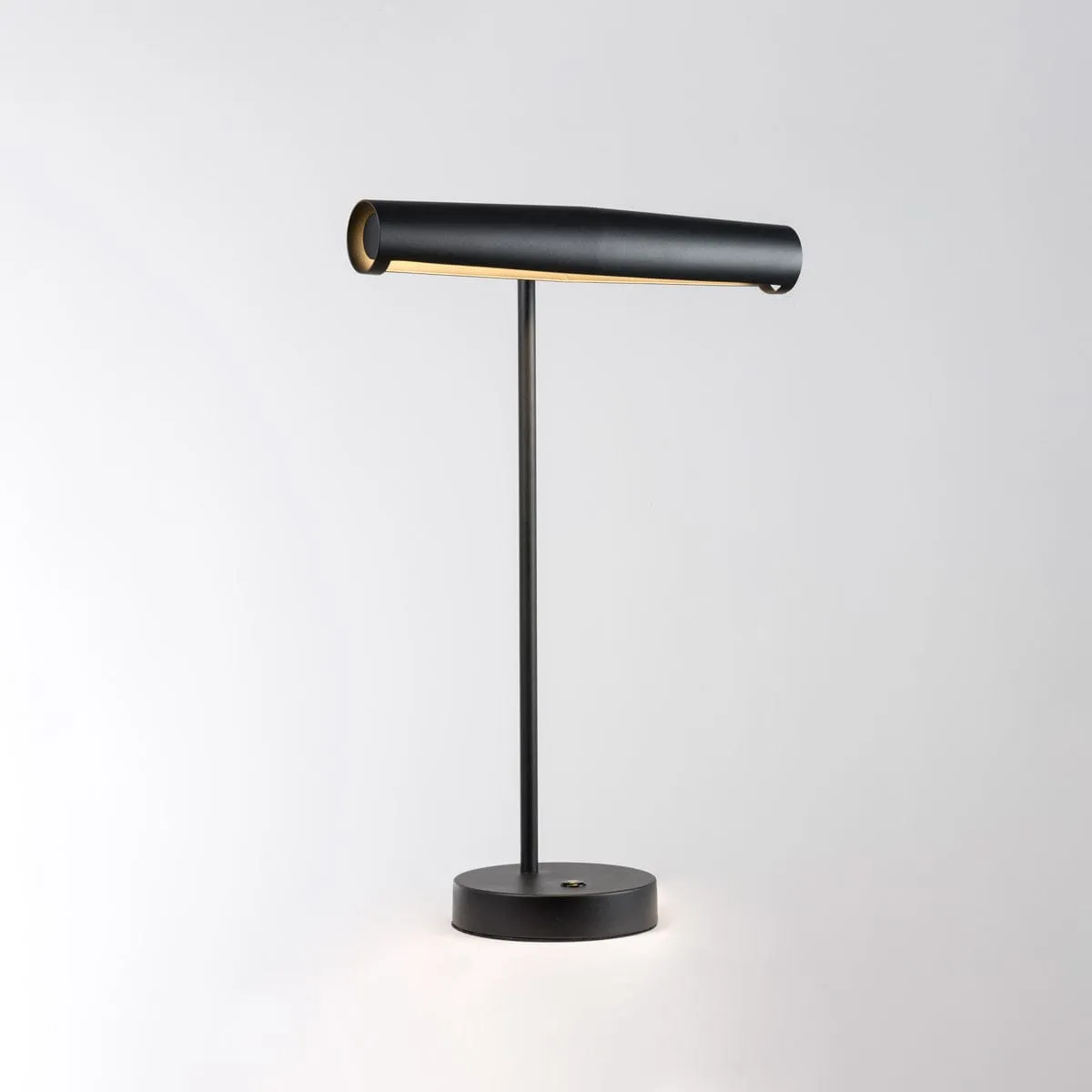 YONA TABLE LAMP