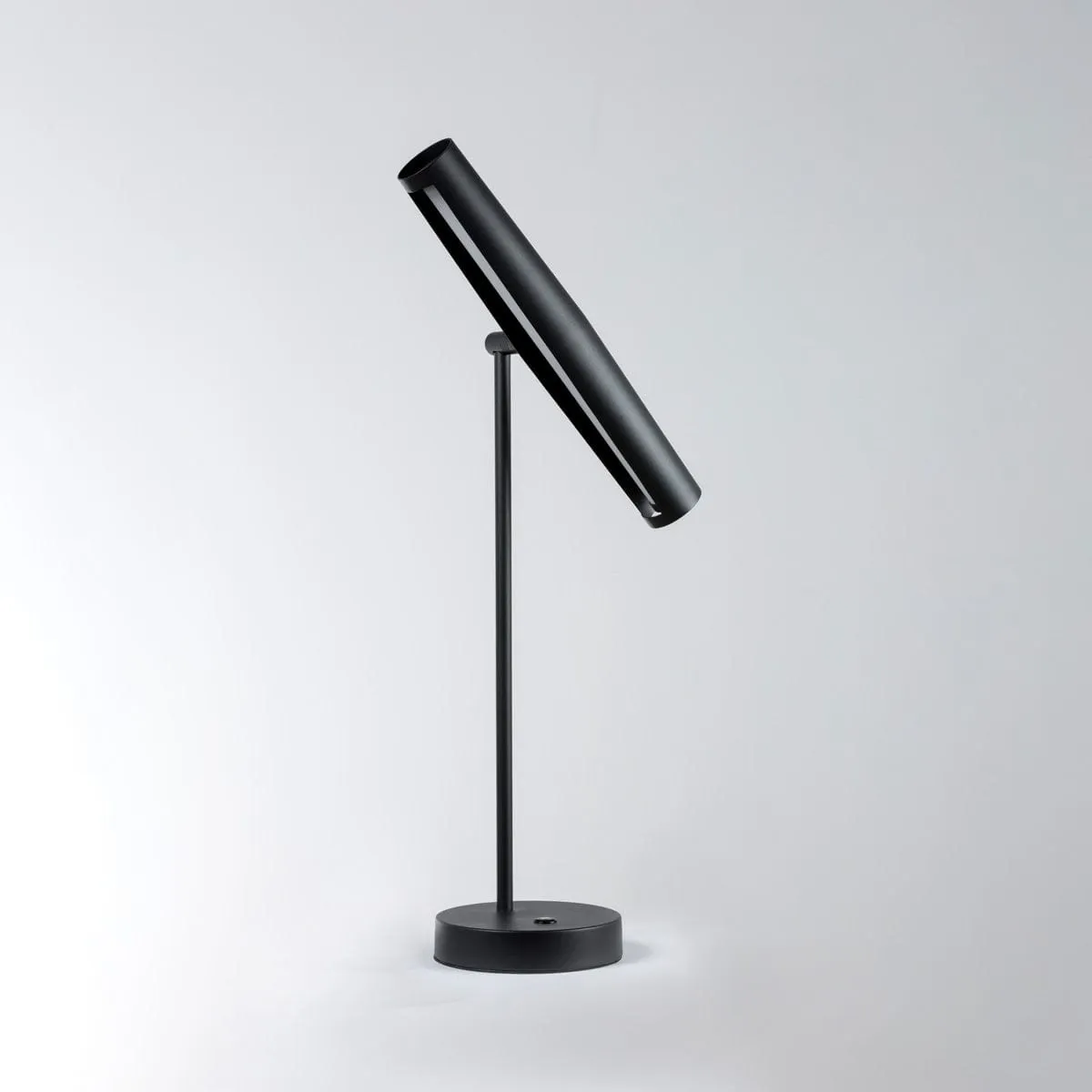 YONA TABLE LAMP